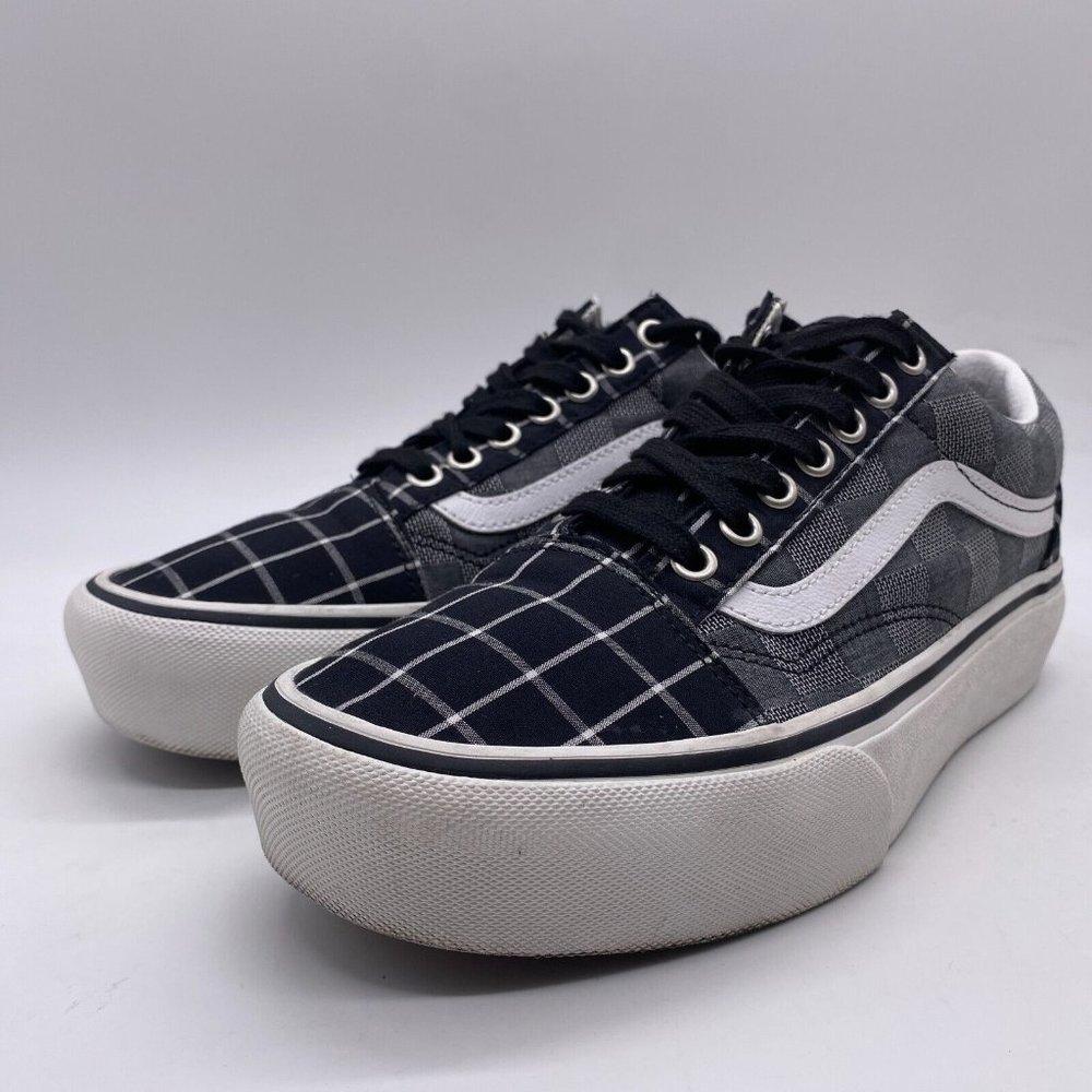 Vans Off The Wall Women Size 9 Black White Sneakers Low Top Athletic Shoes